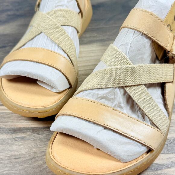 NIB Born Manta 10M Tan Mix Media Leather Slingback Flat Strappy Comfort Sandals - Picture 3 of 9